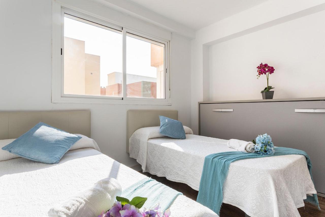 Atico Avda Cadiz Playa Apartman Kültér fotó